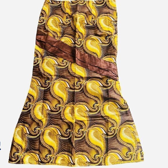 Ankara print Skirt and Blouse Set. size large - Picture 5 of 9